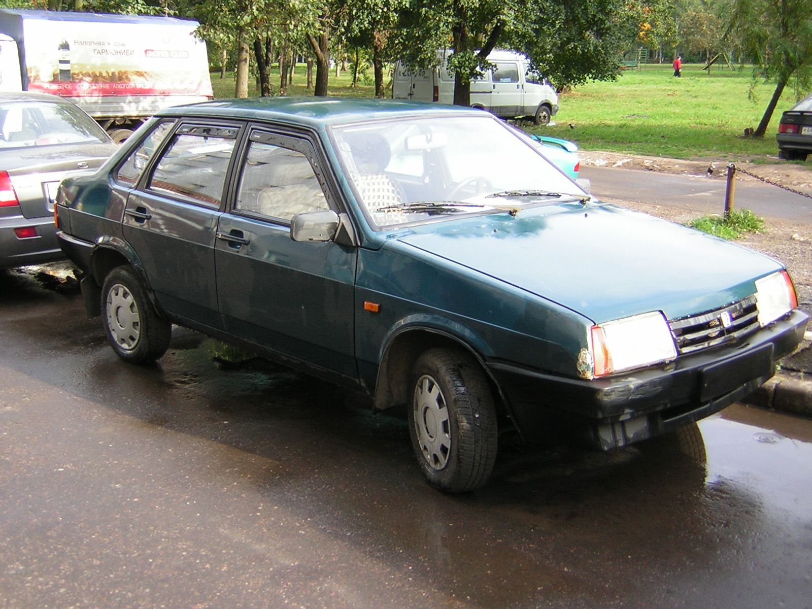 1999 VAZ 21099