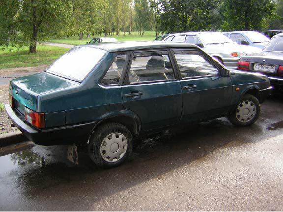 1999 VAZ 21099