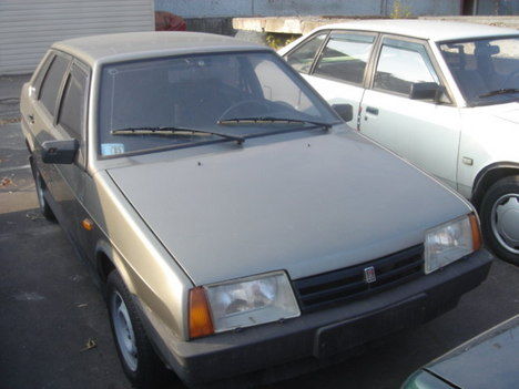 1999 VAZ 21099