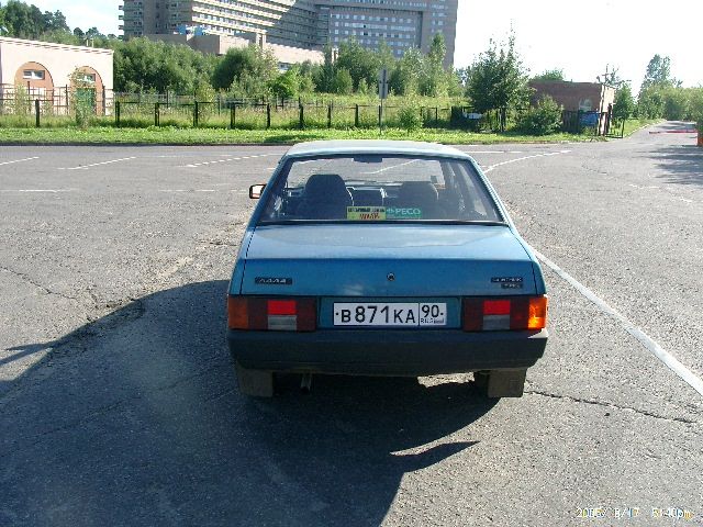 2000 VAZ 21099