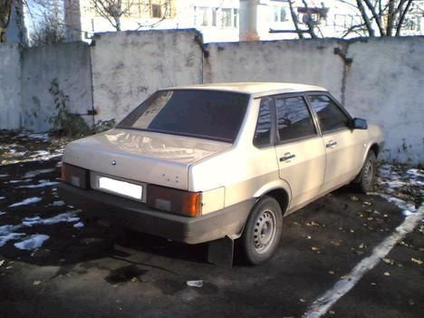 2000 VAZ 21099