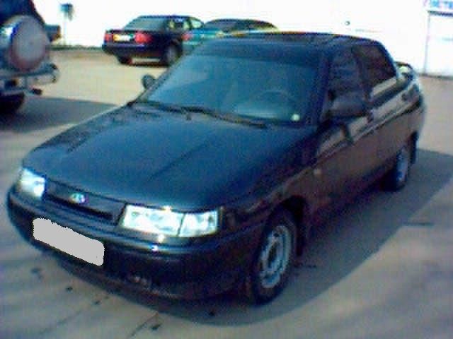 2003 VAZ 21102