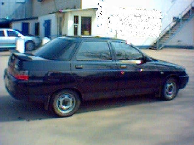 2003 VAZ 21102