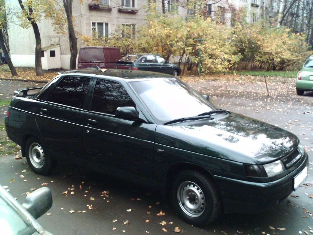 2003 VAZ 21102