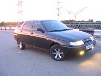 2004 VAZ 21102