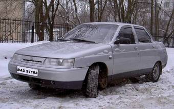 2002 VAZ 21103