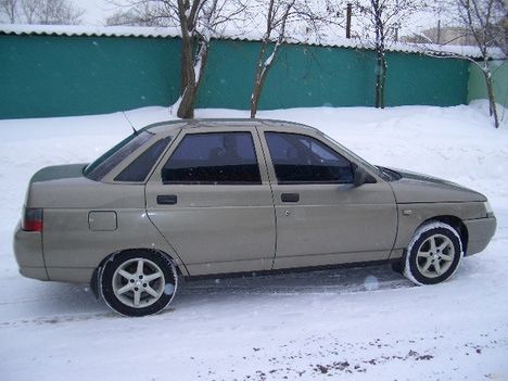 2002 VAZ 21103