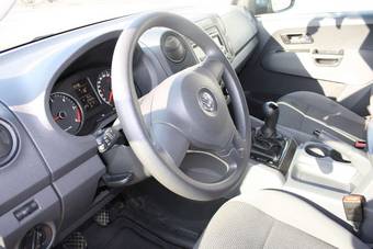 2010 Volkswagen Amarok Pics