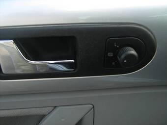 2001 Volkswagen Beetle Photos