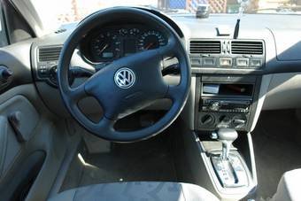 1999 Volkswagen Bora Photos