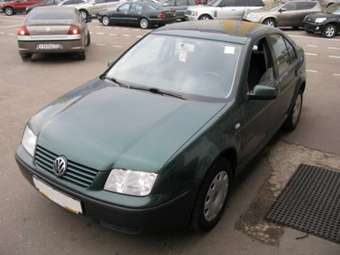 2001 Volkswagen Bora Photos