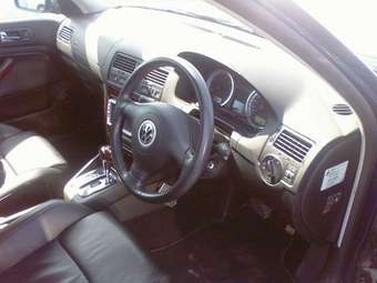 2002 Volkswagen Bora Photos