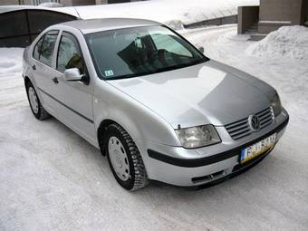 2002 Volkswagen Bora Photos