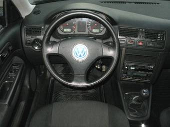 2002 Volkswagen Bora Pictures