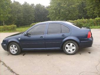 2002 Volkswagen Bora Photos