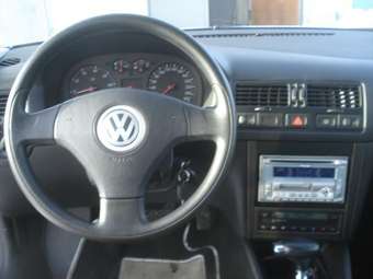 2003 Volkswagen Bora Pictures