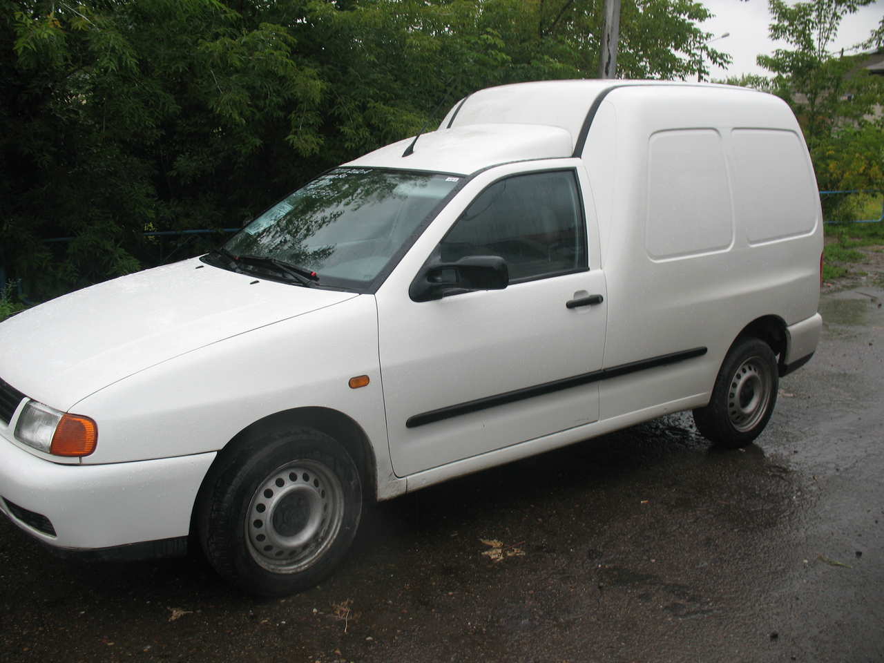 2002 Volkswagen Caddy