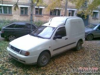 2002 Volkswagen Caddy Photos