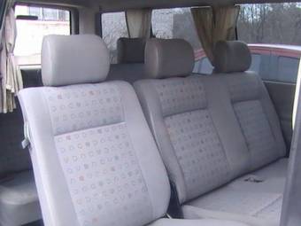 1999 Volkswagen Caravelle Photos