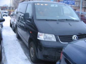 2004 Volkswagen Caravelle Images