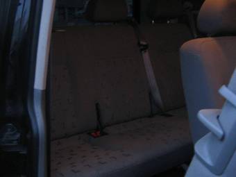 2004 Volkswagen Caravelle Photos