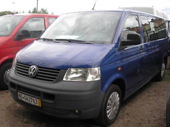 2005 Volkswagen Caravelle Images