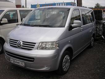 2005 Volkswagen Caravelle Photos