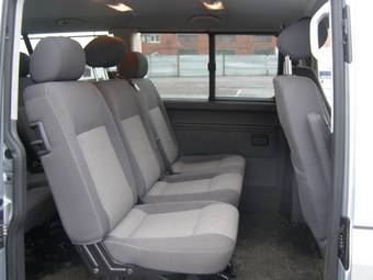 2010 Volkswagen Caravelle Pictures