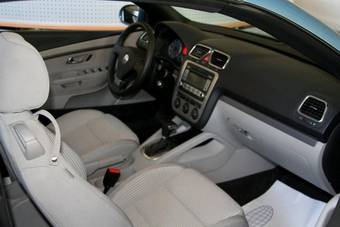 2008 Volkswagen Eos Photos