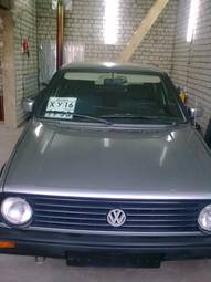 1990 Volkswagen Golf Photos