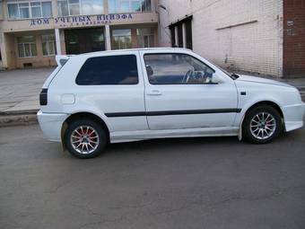 1993 Volkswagen Golf Photos