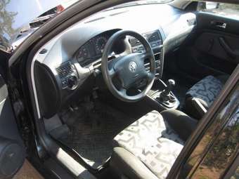 1998 Volkswagen Golf Photos