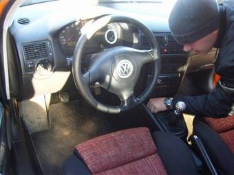 1998 Volkswagen Golf Pictures