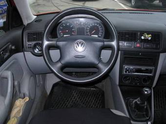 1998 Volkswagen Golf Photos