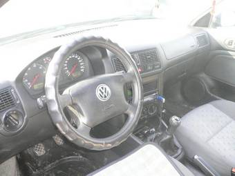 1999 Volkswagen Golf Pictures