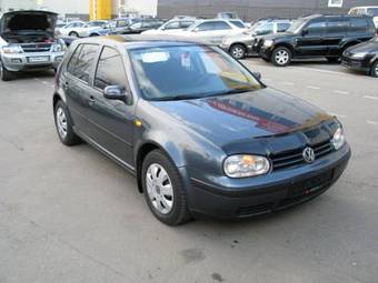 1999 Volkswagen Golf Photos