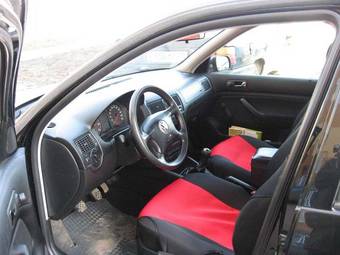 1999 Volkswagen Golf Photos