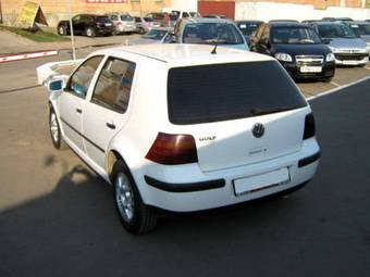 1999 Volkswagen Golf Pictures