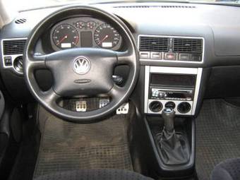 1999 Volkswagen Golf Pics