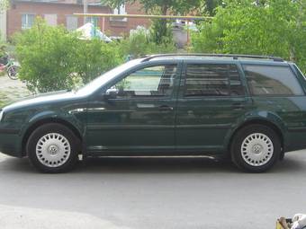 1999 Volkswagen Golf Photos