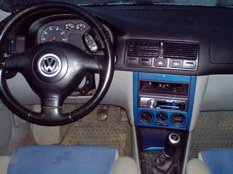 1999 Volkswagen Golf Pictures