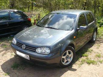 1999 Volkswagen Golf Photos