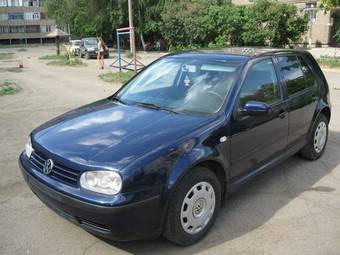 1999 Volkswagen Golf Photos