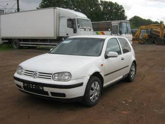 1999 Volkswagen Golf Images