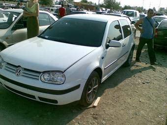 1999 Volkswagen Golf Photos