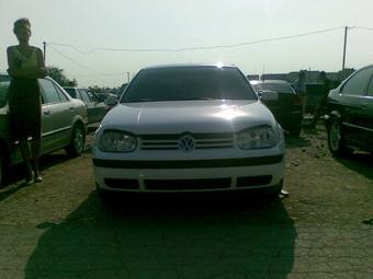 1999 Volkswagen Golf Pictures