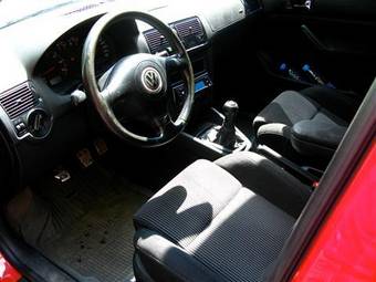 1999 Volkswagen Golf Photos