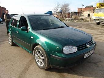 2000 Volkswagen Golf Images