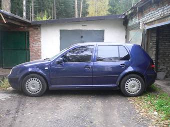 2000 Volkswagen Golf Pictures