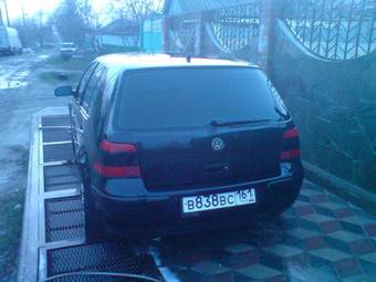 2000 Volkswagen Golf Pictures